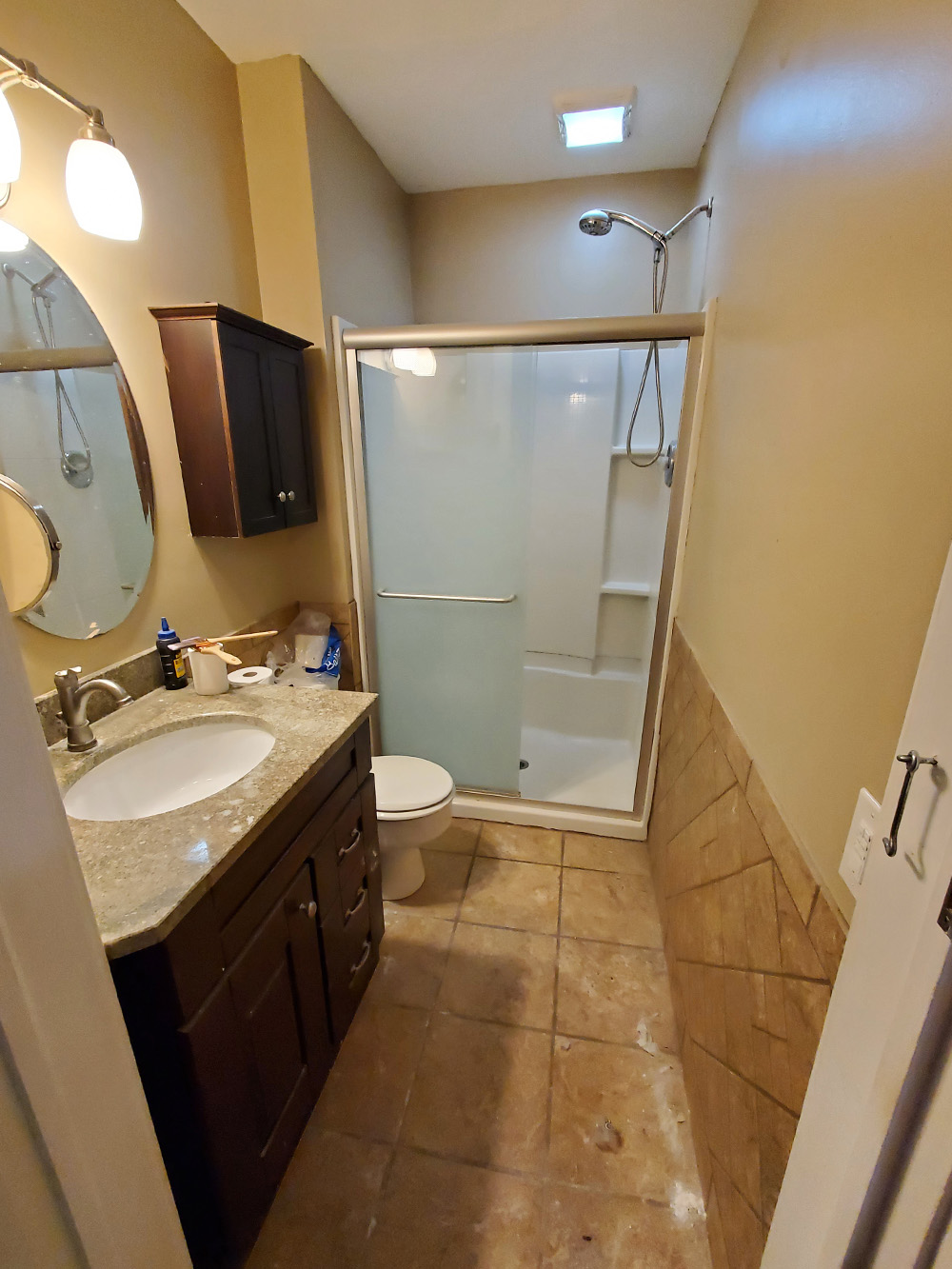 Bathroom before remodel